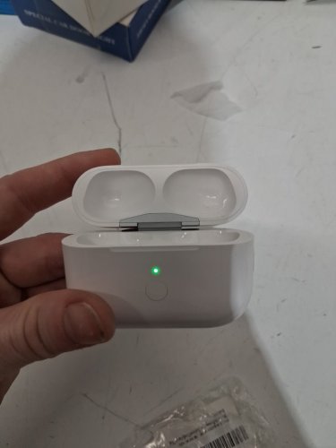 Wireless Charging Case Compatible with AirPods pro 3rd gen - WHITE image 4
