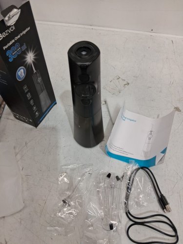 bezvoi portable rechargeable oral irrigator with 5 modes - includes 6 tips - black (model: y215) image 3