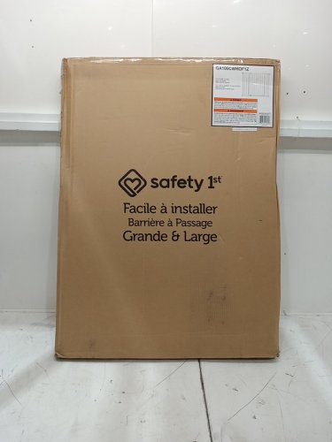 Safety 1st Easy Install tall and wide Walk Thru Gate - 29"-47" - 36" - WHITE - (MODEL: GA106CWHOF1ZY) image 2