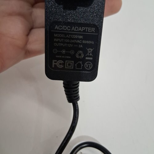 UNIVERSAL Power Supply Adapter - 100 - 240V AC to DC - 12v - black (model: az122018k) image 4