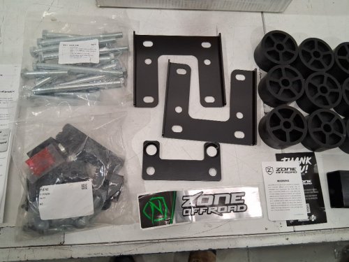Zone Offroad 1.5" Body Lift for 2009-2015 dodge 1500 - black (model: ZOND9150) image 3