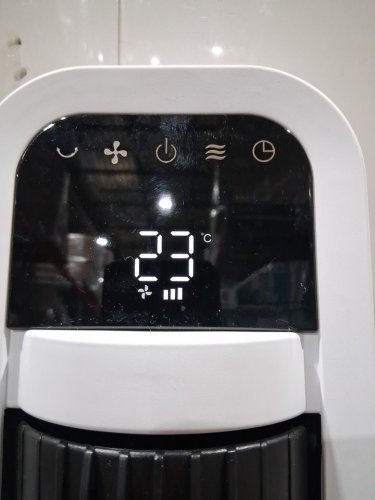 omnibreeze premium 38" Rotating tower fan with wifi CONTROL, 5-SPEEDS & REMOTE - white/BLACK (model: 5333021/dc2313r-g) image 4