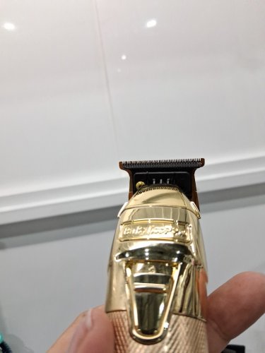 BaBylissPRO FX ONE Trimmer with T-Blade, Cordless with battery charger - GOLD (model: fx799G) image 7
