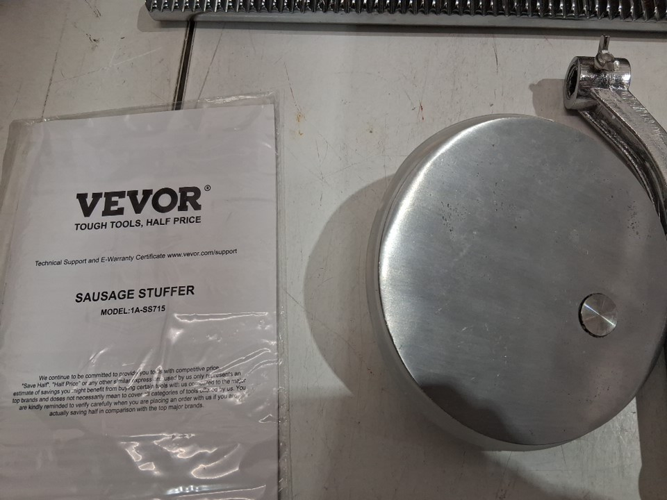 vertical Manual Sausage Stuffer - 7L/15LBS - stainless steel - (model: 1a-ss715) image 5