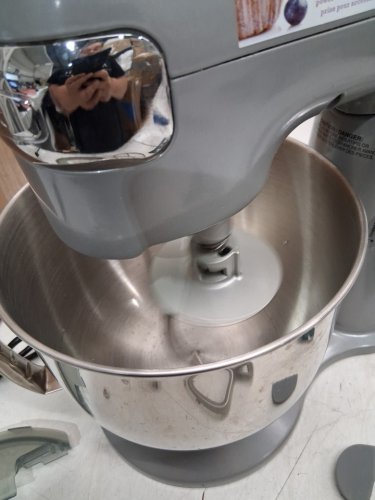 CUISINART PRECISION MASTER 12-SPEED TILT-HEAD STAND MIXER WITH SPLASH GUARD - 5.5QT. BOWL - silver - (MODEL: SM-50C) image 6