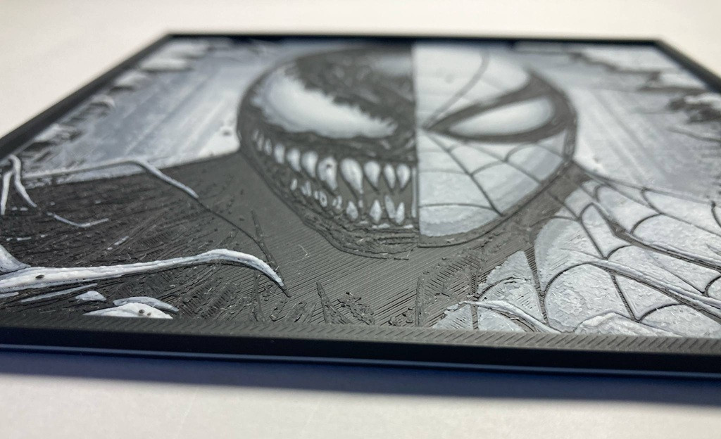 8.5"x8.5" 3D Printed - Spiderman and Venom - Marvel - Textured Photo image 2