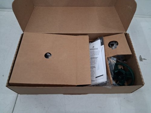 Moen Ronan Single-Handle Modern Tub and Shower Faucet with Square Handheld Rain Shower Spray Head - bronze gold (Model: 82022BZG) image 4