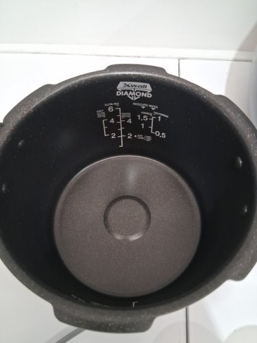 CUCKOO TWIN PRESSUE RICE COOKER/WARMER - 6 CUP CAPACITY - BLACK (MODEL: CRP-RT0609F) image 6
