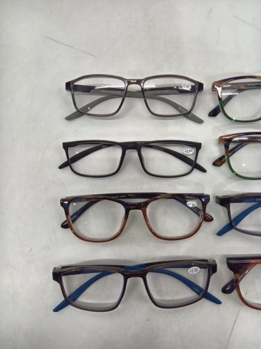 8 ASSORTED +2.50 readers - assorted colours & frame shape image 3