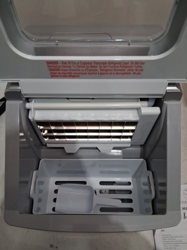 FRIGIDAIRE XL DIGITAL ICE MAKER - MAKES 40LBS/DAY - STAINLESS STEEL (MODEL: EFIC452-SS-CU) image 4