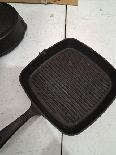 3pc cast iron skillets - 6" / 8" / 10" - cast iron/black image 8