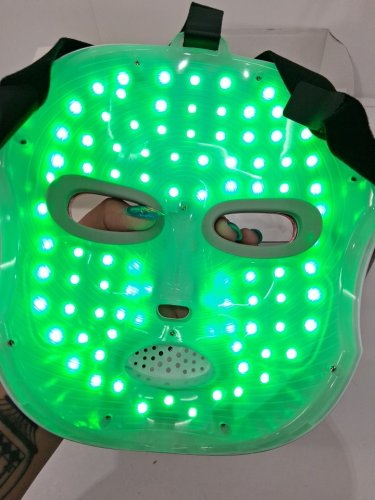 led light therapy facial beauty instrument mask with 3 colour modes - white image 4
