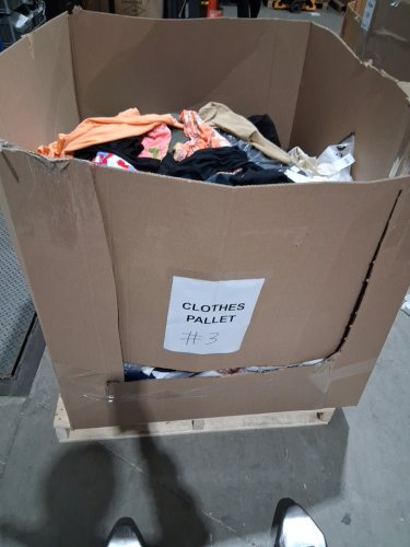 assorted MIXED Clothes MYSTERY PALLET - VARIOUS clothes and sizes - aprox 300+ (PALLET #3) image 2