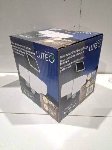 LUTEC MOTION ACTIVATED SOLAR SECURITY LED FLOOD LIGHT - 5000K - 3000LM - WHITE (MODEL: 1937995) image 2
