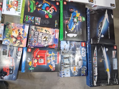25+ ASSORTED LEGO SETS - star wars/mario  + MORE image 5