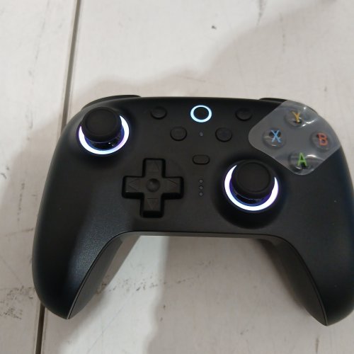 8BITDO ULTIMATE 2 WIRELESS GAMING CONTROLLER WITH TMR JOYSTICKS, SWITCHABLE HALL EFFECT/TACTILE TRIGGERS, RGB FIRE RING - BLACK image 5