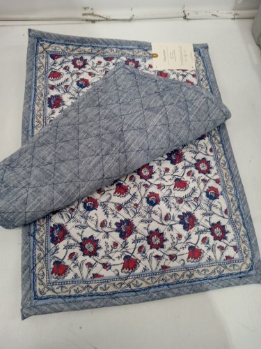 2pk Threshold Reversible 100% Cotton Quilted Placemats - 14" x 19" - Baby Blue with Red Flowers image 2