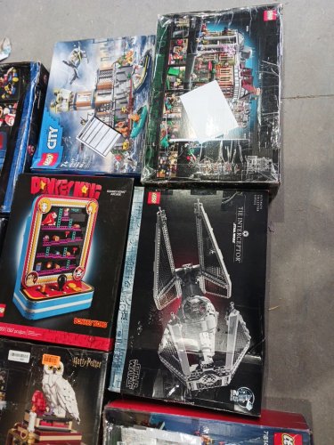 10+ ASSORTED LEGO SETS - HARRY POTTER /mario  + MORE image 6
