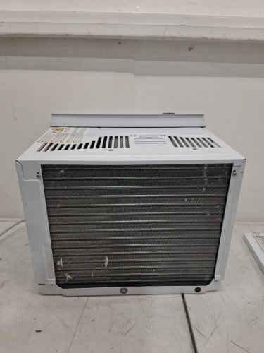 GE APPLIANCES MECHANICAL ROOM AIR CONDITIONER FOR SMALL ROOMS - 5000BTU - 150SQ. FT. (MODEL: AWAS05BWFC) image 4