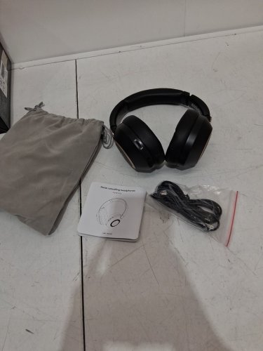 eaorul Active Noise Cancelling over ear bluetooth Headphones - 100H Playtime, Bluetooth, Built-in Mic (model: h30) image 3