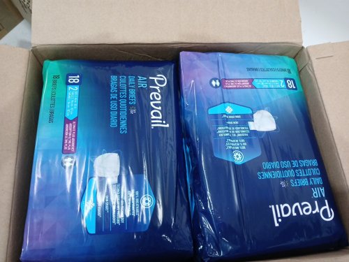 72PK ADULT'S Prevail Air DAILY 360 Ultimate Absorbency BRIEFS - sIZE 2 (model: PVBNG-013CA) image 4