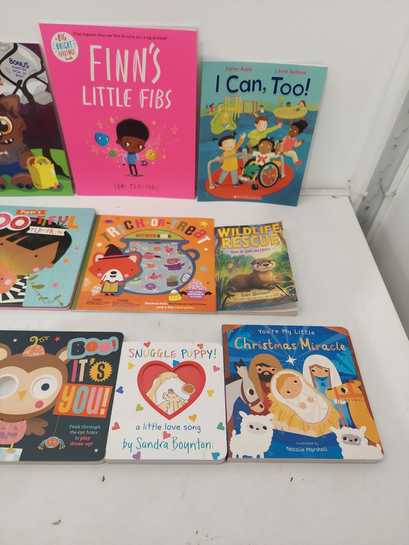 10 ASSORTED CHILDREN'S BOOKS FOR KIDS INCLUDING BOOKS FOR EDUCATION & FUN **SEE PHOTOS** image 4