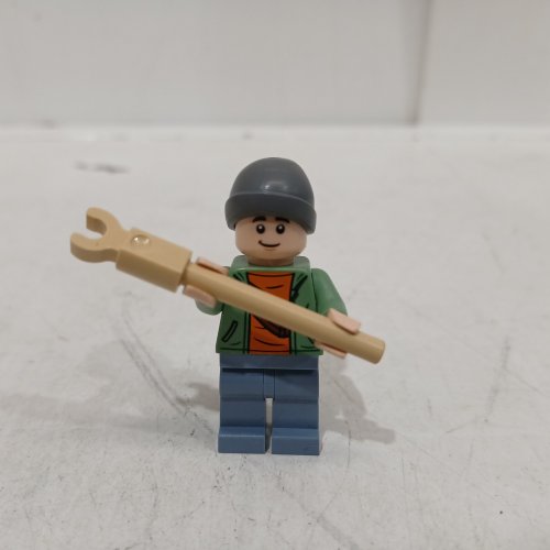 lego collectible Robber Mini Figure - Ben, Wrench image 2