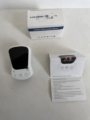 CARBON MONOXIDE DETECTOR PLUG-IN WALL WITH LCD DISPLAY - BLACK/WHITE (MODEL: MY-S17) image 3