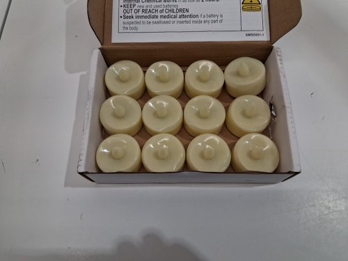 12PK UNBRANDED FLICKERING FLAMELESS BATTERY OPERATED TEA LIGHTS - IVory image 2