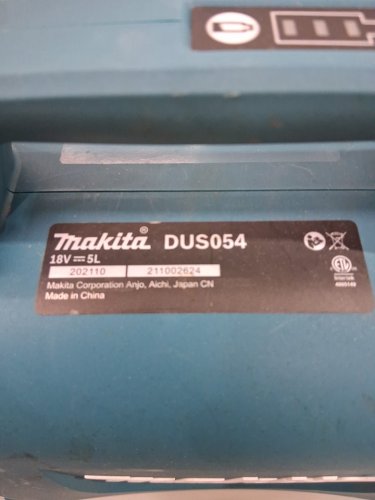 MAKITA LXT GARDEN Sprayer **Tool Only** -  18V - 5L - blue (model: DUS054Z) image 6