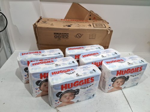 186PK HUGGIES SNUG AND DRY DIAPERS - SIZE 4 (22-37LB) - DISNEY MICKEY MOUSE (MODEL: 56412) image 3