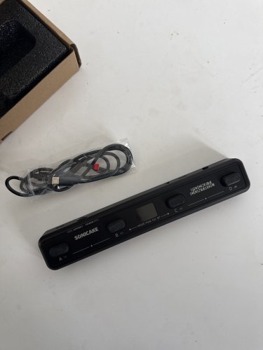 SONICAKE Wireless MIDI Foot Controller, 4 Footswitches Pocket Control - black (model: QCT-4) image 3