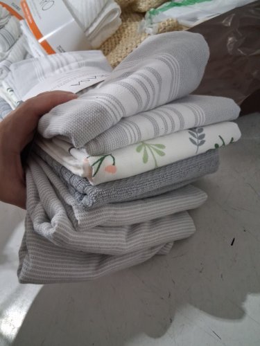 8PK MIKASA KITCHEN TOWELS - 17" X 28" - GREY/BUTTERFLIES (MODEL: 3400550) image 3
