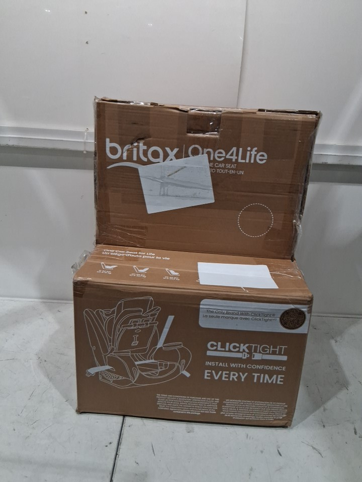Britax One4Life ClickTight All‑in‑One Convertible Car Seat with Rear‑Facing High‑Back Booster, ClickTight Installation, SafeCell Steel Frame, 15‑Position Harness, Machine‑Washable Cover - BLACK (MODEL: E1C923S ) image 2