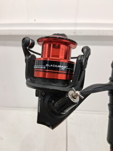 ugly stik carbon Spinning fishing rod - 7FT - Medium Heavy - red/black (model: USCBSP701MH) image 6