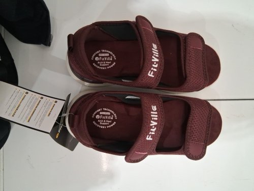fitville womens easytop recovery sandal v3- size 6 wide-burgundy image 4