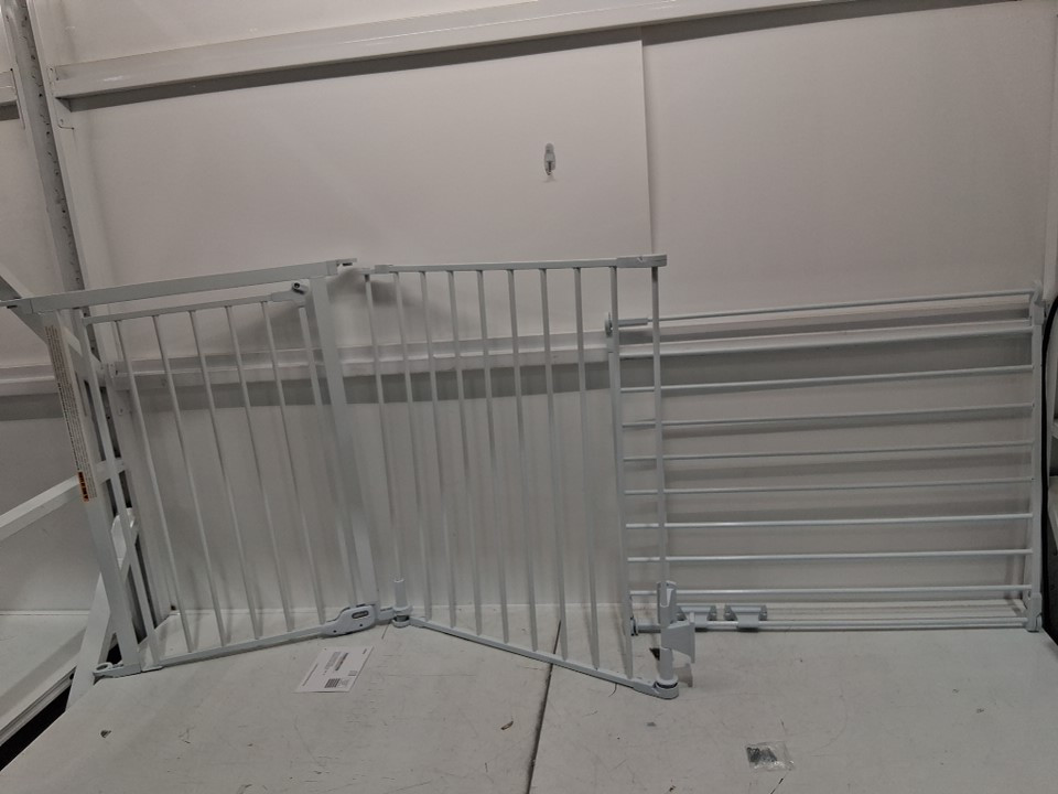 regalo adjustable flexi wide baby gate - 28" - 76" x 30" - white (model: 1175ds) image 3