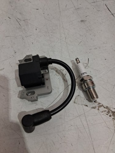 ignition coil with spark plug - fits various models - multicoloured image 2
