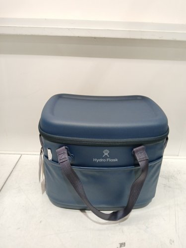hydro flask carryout cooler - 30l - harbour blue (model: cpco384) image 3