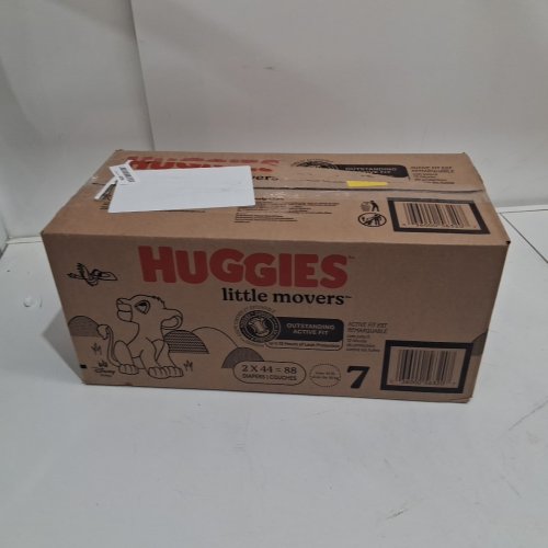 88pk Huggies Little Movers Baby Diapers - size 7 - disney lion king image 2