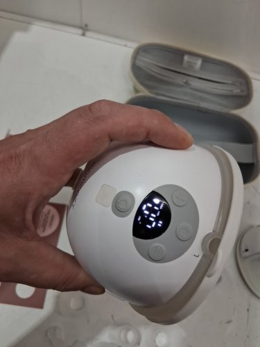 momcozy m5 smart wearable breast pumps with app control - white (model: bp380) image 3