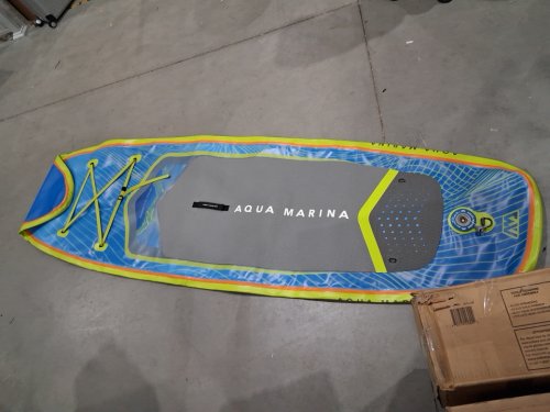 AQUA MARINA REVOLUTION STAND UP INFLATABLE PADDLEBOARD WITH CARRY BAG AND ACCESSORIES - 11FT X 34" X 6" - BLUE (MODEL: BT-26SBT/1989193) image 2
