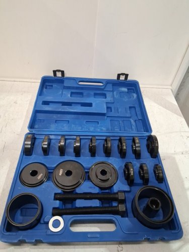 24pc Orion Motor Tech OMT Wheel Bearing Press Kit for Front Wheel Drive Bearing Removal & Installation - Wheel Bearing Puller Tool Set with Sliding Screws Universal Bushings Sleeves Storage Case - black/Blue (model: 0701BL) image 5