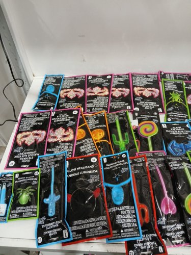 50pc+ assorted GLOW LIGHT BRACELETS, necklaces, masks, and accessories - MUTLI COLOURED image 3