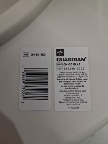 Medline Raised Toilet Seat with lock - 5'' x 16.6'' x 17.3'' - 400lb - white (model: ‎G4-501RX1) image 3