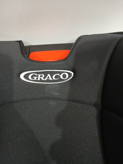 Graco Tranzitions 3‑in‑1 Harness Booster Seat – Transitions from 5‑Point Harness, High‑Back Booster & Backless Booster, Simply Safe Adjust™ No‑Rethread Headrest, 2 Removable Cup Holders, Open‑Loop Belt Guides & Machine‑Washable Covers (MODEL: 2035724) image 4