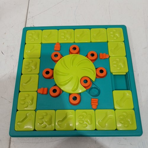 NINA OTTOSON BY OUTWARD HOUND MULTIPUZZLE SPIN SLIDE AND TREAT INTERACTIVE DOG TREAT PUZZLE TOY - LEVEL 4/EXPERT - GREEN/RED (MODEL: 69663) image 3