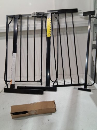 REGALO EASY STEP EXTRA WIDE METAL SAFETY GATE - 30" X 29" - 49" - BLACK (MODEL: 1164EB) image 3