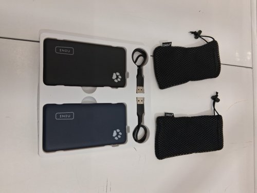 2PK INIU PORTABLE CHARGER POWER BANK WITH BUILT-IN USB-C CABLE - 45W MAX - 10000MAH - BLACK/blue (MODEL:bi-b41) image 4