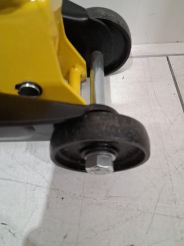 HEAVY DUTY LOW PROFILE 2-TON Hydraulic Floor Jack, Single Piston Quick Lift Pump - 4.9" to 13.2" Height Lifting Range - Yellow (MODEL: VL-80020) image 4
